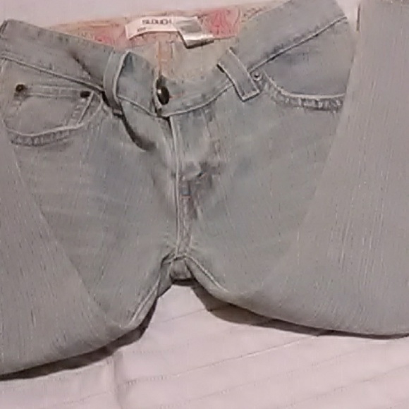 Levi's 504 Slouch Capri's - Picture 7 of 8